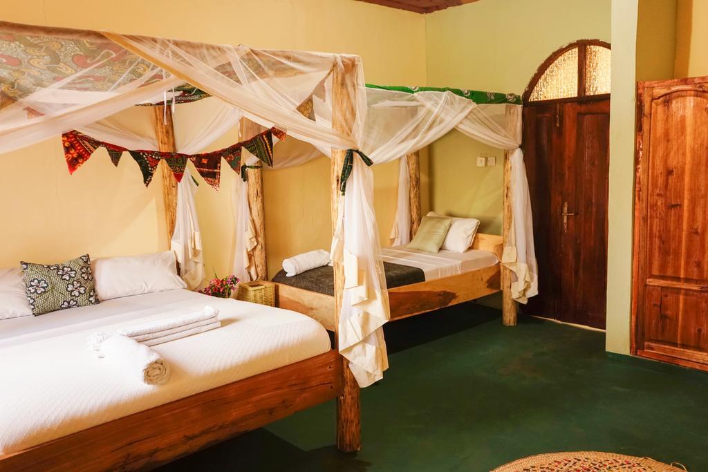 The Secret Garden Hotel موشي المظهر الخارجي الصورة